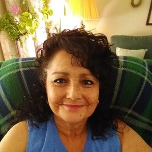 Meet your Posher, Yvonne